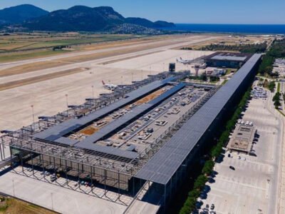 YDA Dalaman Havalimanı elektriğini güneş enerjisinden karşılamaya başladı 2 YDA Dalaman Havalimanı elektriğini güneş enerjisinden karşılamaya başladı